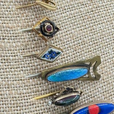 LOT 137: Vintage / Antique Hat Stick Pins w/ Natural & Simulated Gemstones