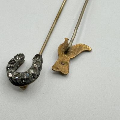 LOT 139: Vintage Western / Horse Themed Hat / Stick Pins