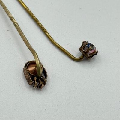 LOT 140: Collection of Vintage/Antique Hat Stick Pins