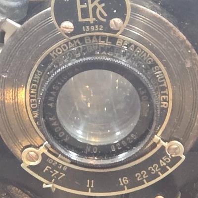 LOT 142: Antique Kodak No. 1A Autographic Kodak Jr. Camera