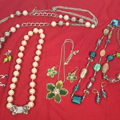 LOT 144: Silver-tone Bow Rhinestone Necklace, Premier Designs Murano Art Glass Style Beaded Necklace & Bracelet, Silver-tone Chain...