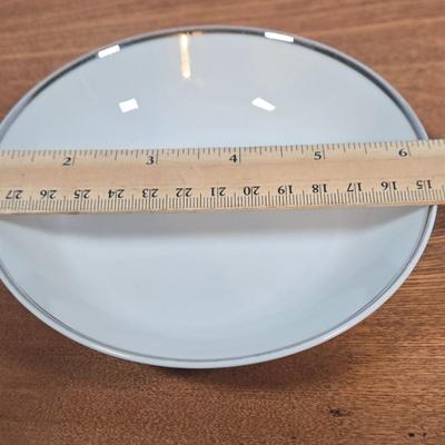 LOT 150: Vintage Harmony House China Set/ 8 Dinner Plates, 8 Salad Plates, 7 Soup Bowls, 7 Dessert Bowls, 1 Serving Bowl, 8 Cups &...