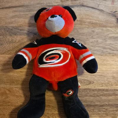 LOT 157: Hockey Cards Featuring Lindros, LeClair, Boucher, and More/ Rod Brind'Amour Autographed Photo with COA, Cards, Bobble Head,...