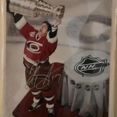 LOT 157: Hockey Cards Featuring Lindros, LeClair, Boucher, and More/ Rod Brind'Amour Autographed Photo with COA, Cards, Bobble Head,...