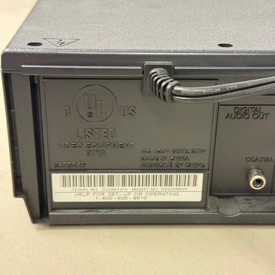 LOT 189: Magnavox VCR/DVD Player Model DV22DMW9