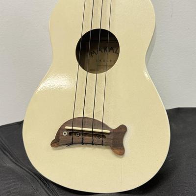 LOT 193: Makala Ukulele MK-SD7PW 30 (22”)