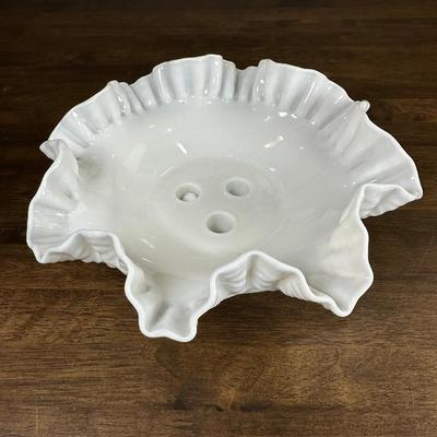  Milk Glass Collectable