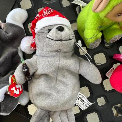 Mix Doll Lot-Includes McDonalds Erin The Bear Beanie Baby 1997 With Errors 1993 Ty Oakbrook