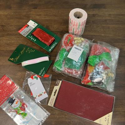 Christmas Decor Mix Lot