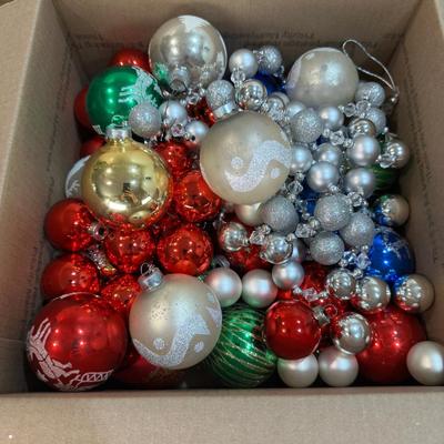 Christmas Decor Mix Lot