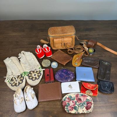 Bags And Decor Shoes Mix Lot