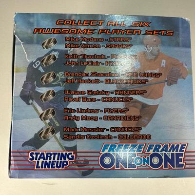 Kenner Starting LineUp Freeze Frame One On One