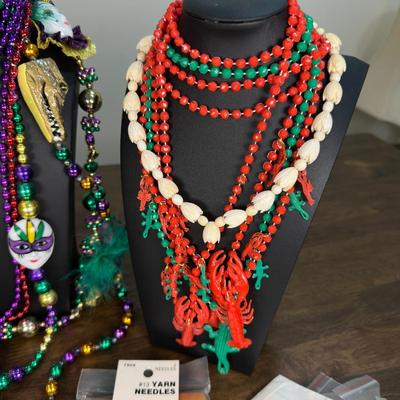 Lot Of Assorted Accessories