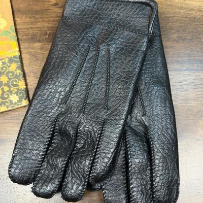 Vintage Accessories Lot And Eel Skin Wallet