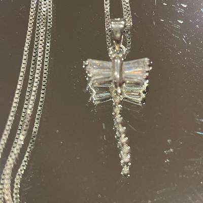 Super cute dragonfly pendant on Sterling necklace