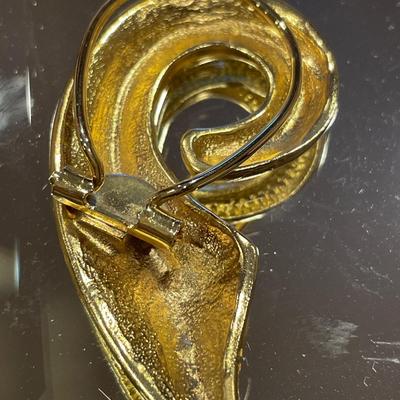 Vintage gold tone pins, scarf clip and bracelet