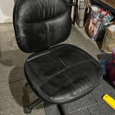 Leather office chair with no arms