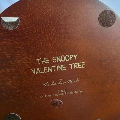 Snoopy Valentine Tree