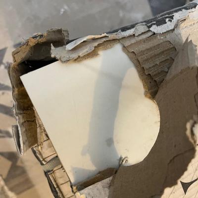 Tresana white matte 1’ x 2’ tile