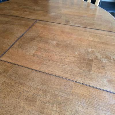 Dining Table with 4 chairs