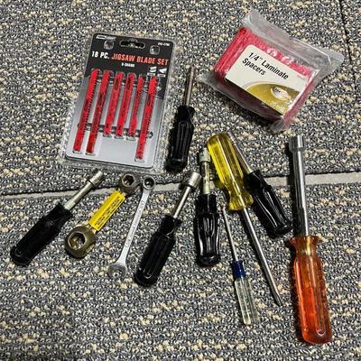 Misc driver and saw blade set