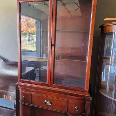 Display Cabinet