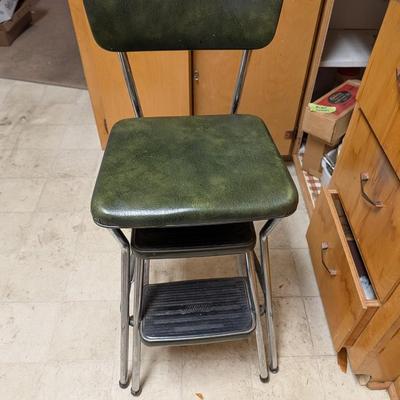 Mid Century Cosco Green Step Stool Seat.