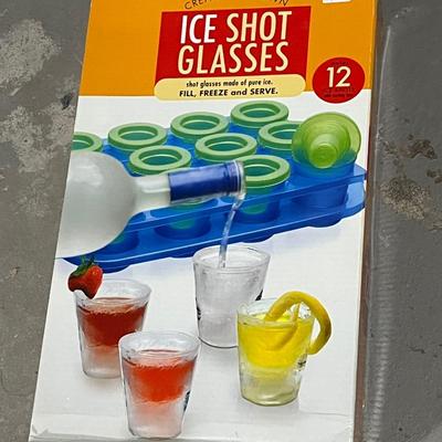 Iced shot glass set