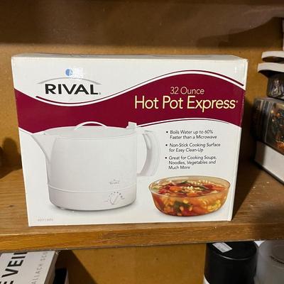 Rival 4071WN 32-Ounce Hot Pot Express electric kettle