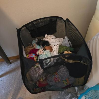 Sewing/knitting supplies