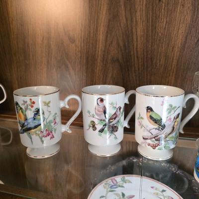 Bird mugs