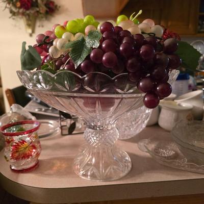 Crystal bowl of fruit