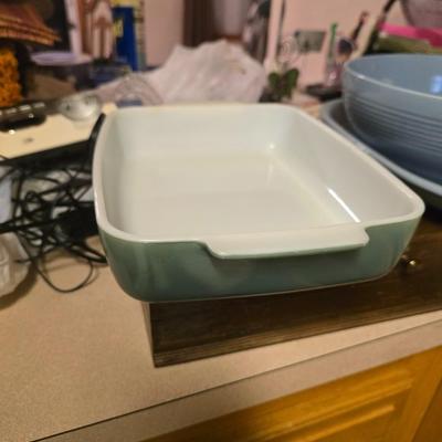 Pyrex dish