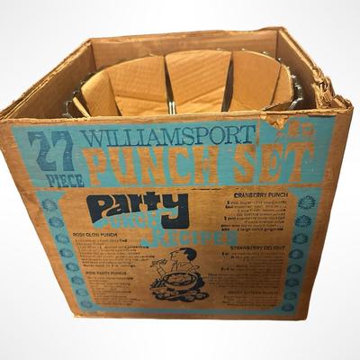 Williamsport 27-Piece Glass Punch Set