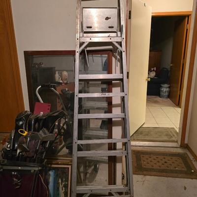 Aluminum ladder