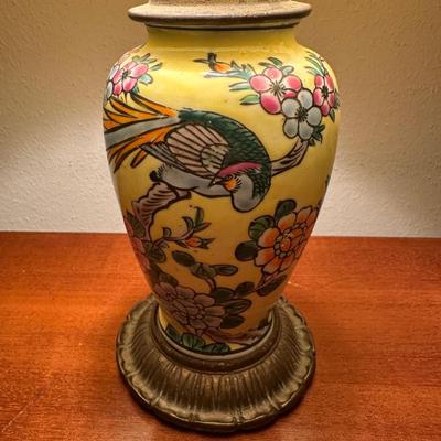 Vintage Floral Table Lamp