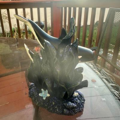 SEAWORLD DOUBLE WHALE RESIN STATUE FIGURINE ORCA KILLER WHALE SHAMU