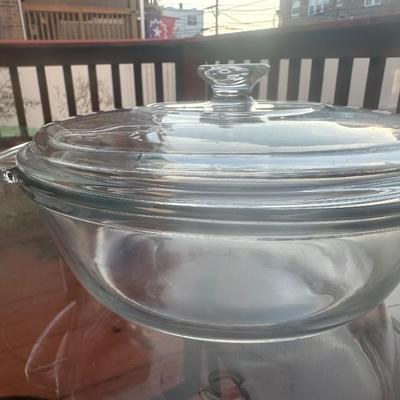 Anchor Hocking Oven Basics 2-quart glass covered casserole dish