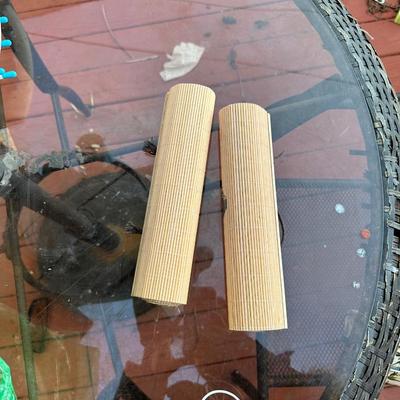 Vintage hanging bamboo scroll featuring Japanese geisha art