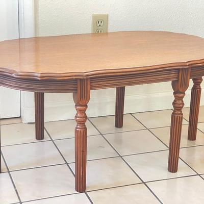 Sale Photo Thumbnail #14: Beautiful vintage side table