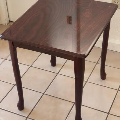 Sale Photo Thumbnail #19: Nice little side table