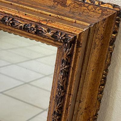 Sale Photo Thumbnail #32: Perfect condition shadow box 
small in size