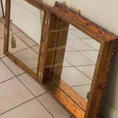 Sale Photo Thumbnail #31: Perfect condition shadow box 
small in size