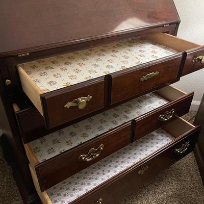 Sale Photo Thumbnail #71: Elegant Thomasville secretary desk with an upper glass display hutch
(items inside not included)