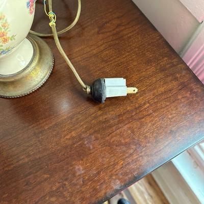 vintage Lenox floral decorated porcelain table lamp