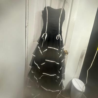 vintage Y2K Blondie Nites by Linda Bernell A-line dress in black tulle with white ribbon accents