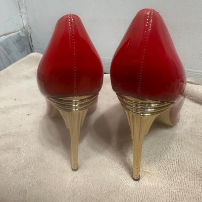 Zigi Soho red patent leather pumps