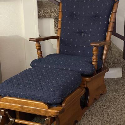 Sale Photo Thumbnail #142: Absolute pristine rocking chair with footstool