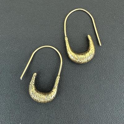Luxurious Gold Alloy Plated Earrings