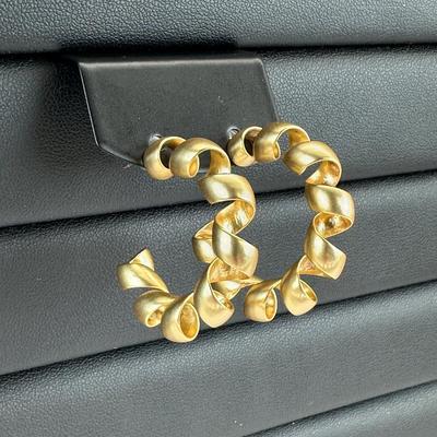 Luxurious Gold Alloy Plated Earrings